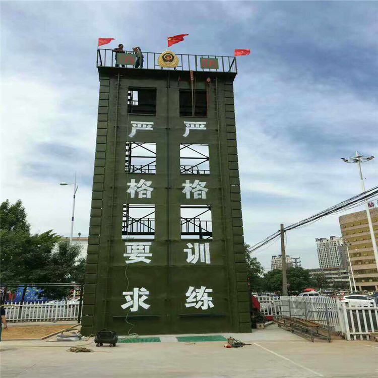 訓練塔